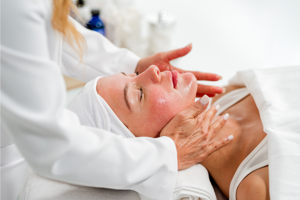 Kem chống nắng cho da treatment